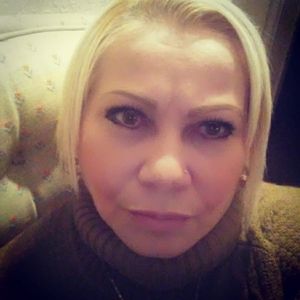 Meet your Posher, Maritza