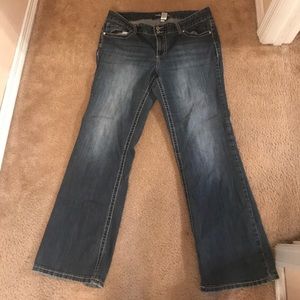 Relaxed bootcut jeans
