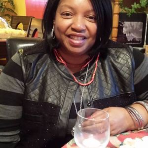 Meet your Posher, Bernadette