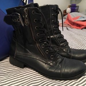 Guess combat boots