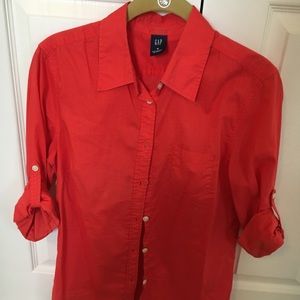 Gap long sleeved shirt