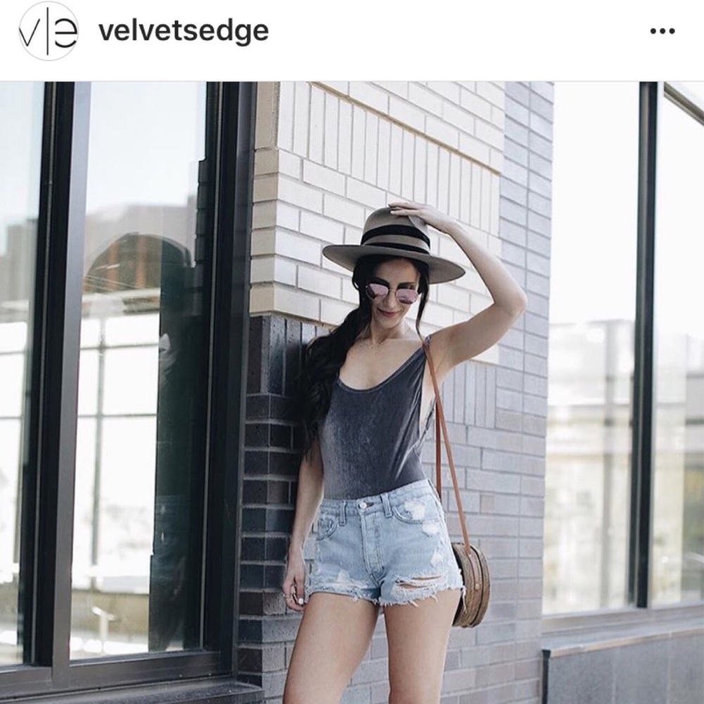 Body suit velvet