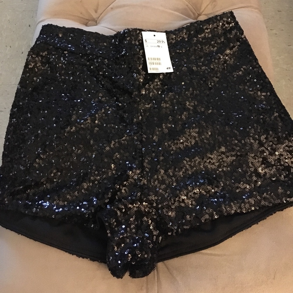 H&M black sequence shorts