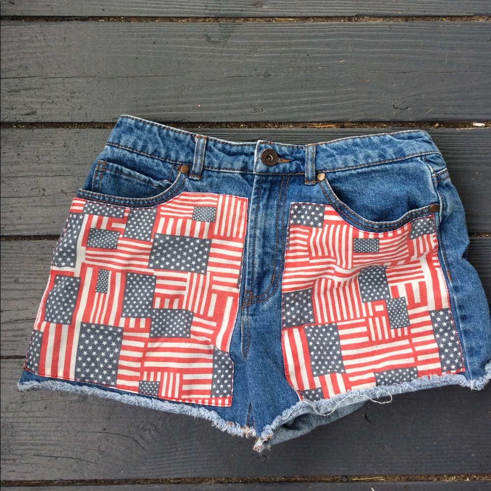 Forever 21 flag shorts