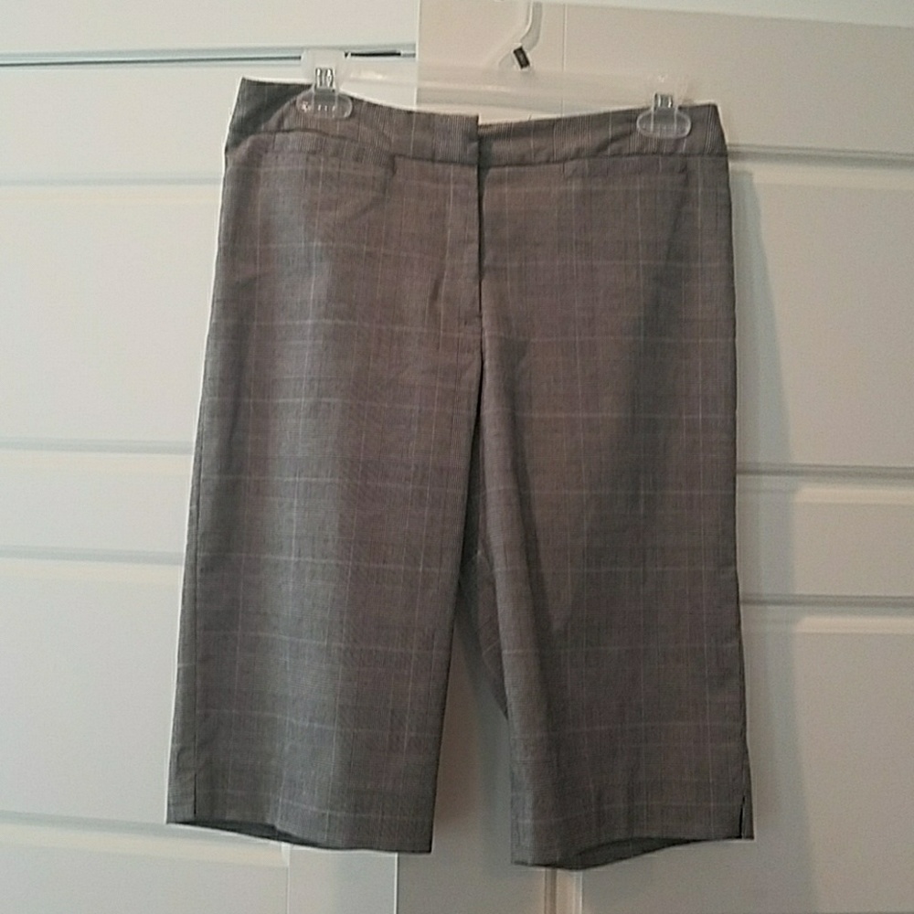 Jared Ross an August Silk Company dress shorts🍌