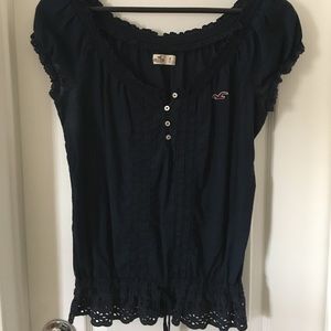 Pretty Hollister blue top