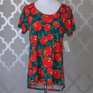 NWT Small LuLaRoe Classic T BRAND NEW!