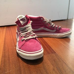 Vans | Classic Hi Top | Women’s Size 7.5