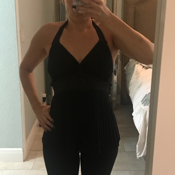 Black halter top with low back - Picture 4 of 4