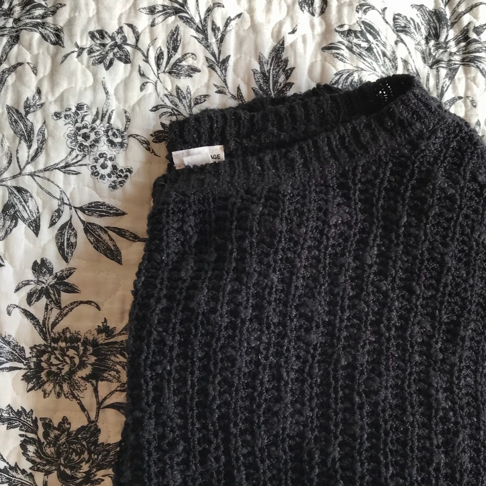 Black Knit Sweater sz xs/s