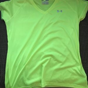 Yellow women’s semi fitted Tee.