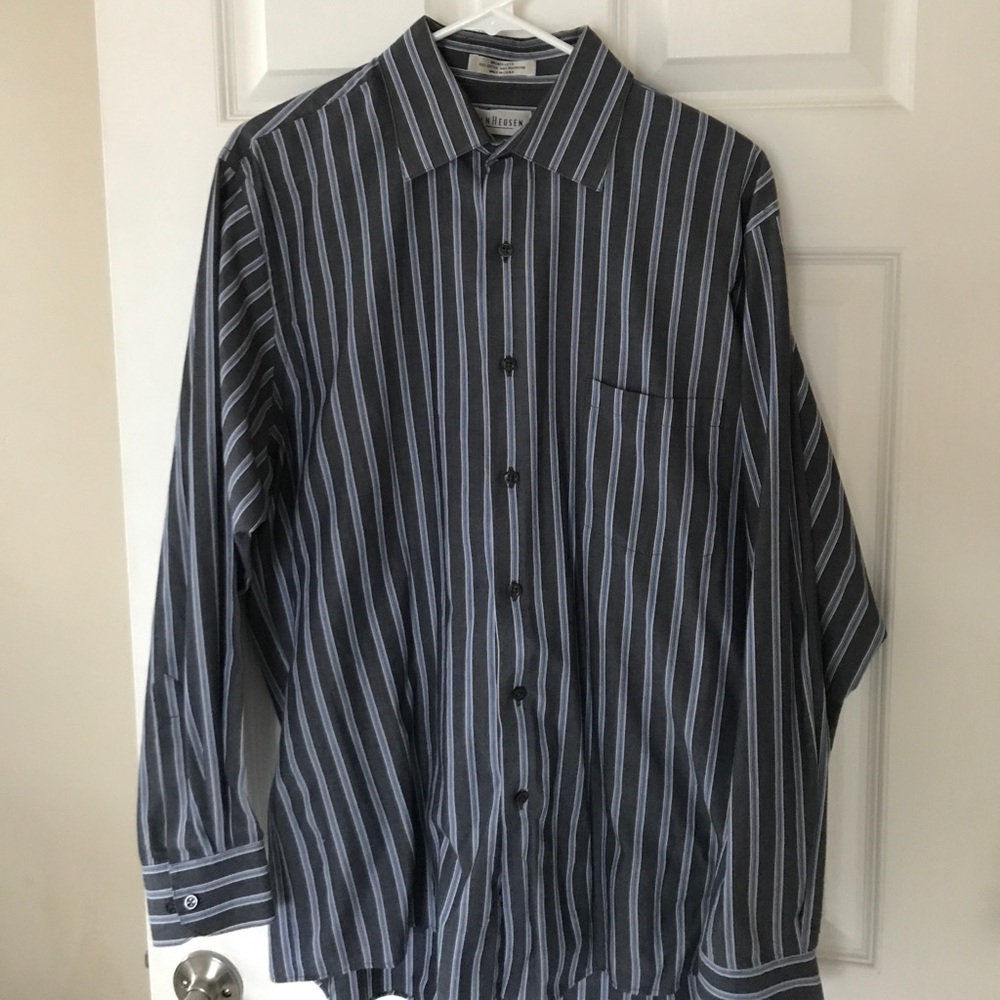 Vanhuesen blue and gray long sleeve shirt