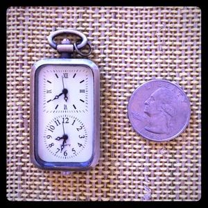 Retro watch pendant with two time zones