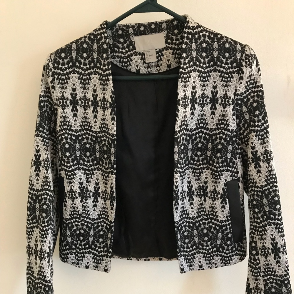 H&M Structured Blazer Size 6