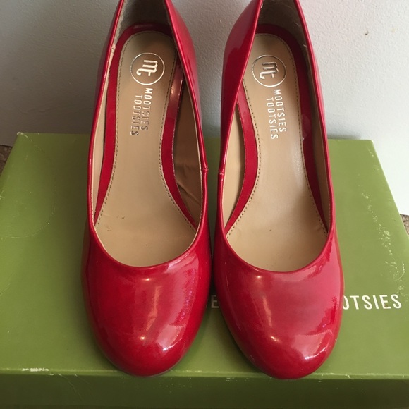 Red Mootsies Tootsies heels - Picture 1 of 2