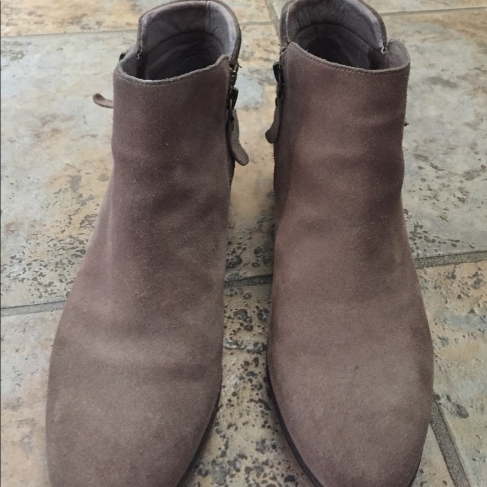 Vince Camuto booties