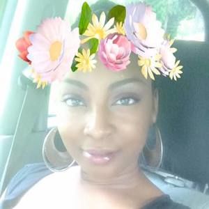 Meet your Posher, Nina