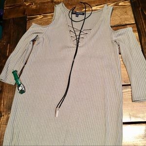 ❗️NEW❗️Olive Green/Tan Cold Shoulder Dress