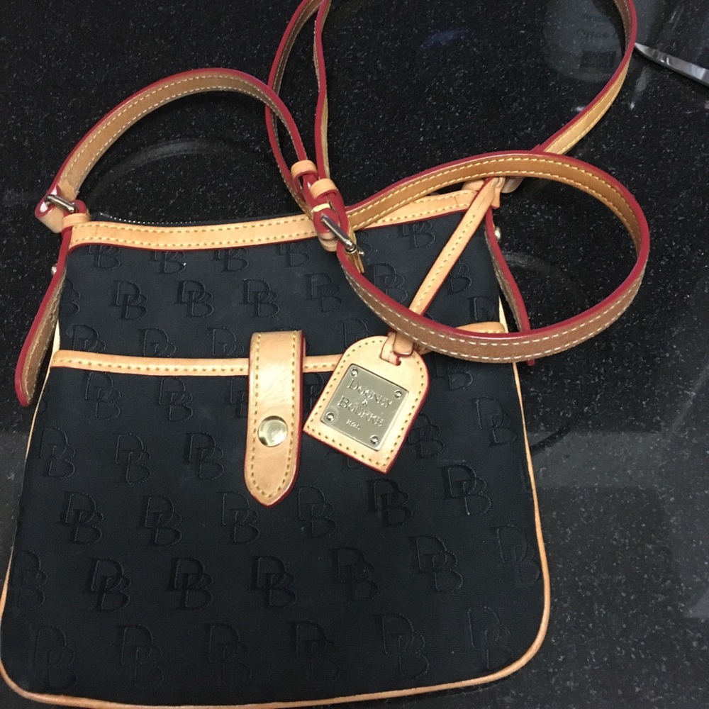 Dooney & Bourke Black Cross Body Purse