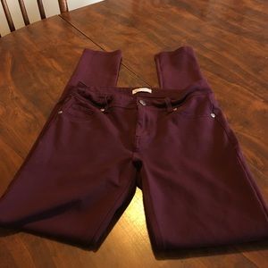 Wine/burgundy skinny jeans