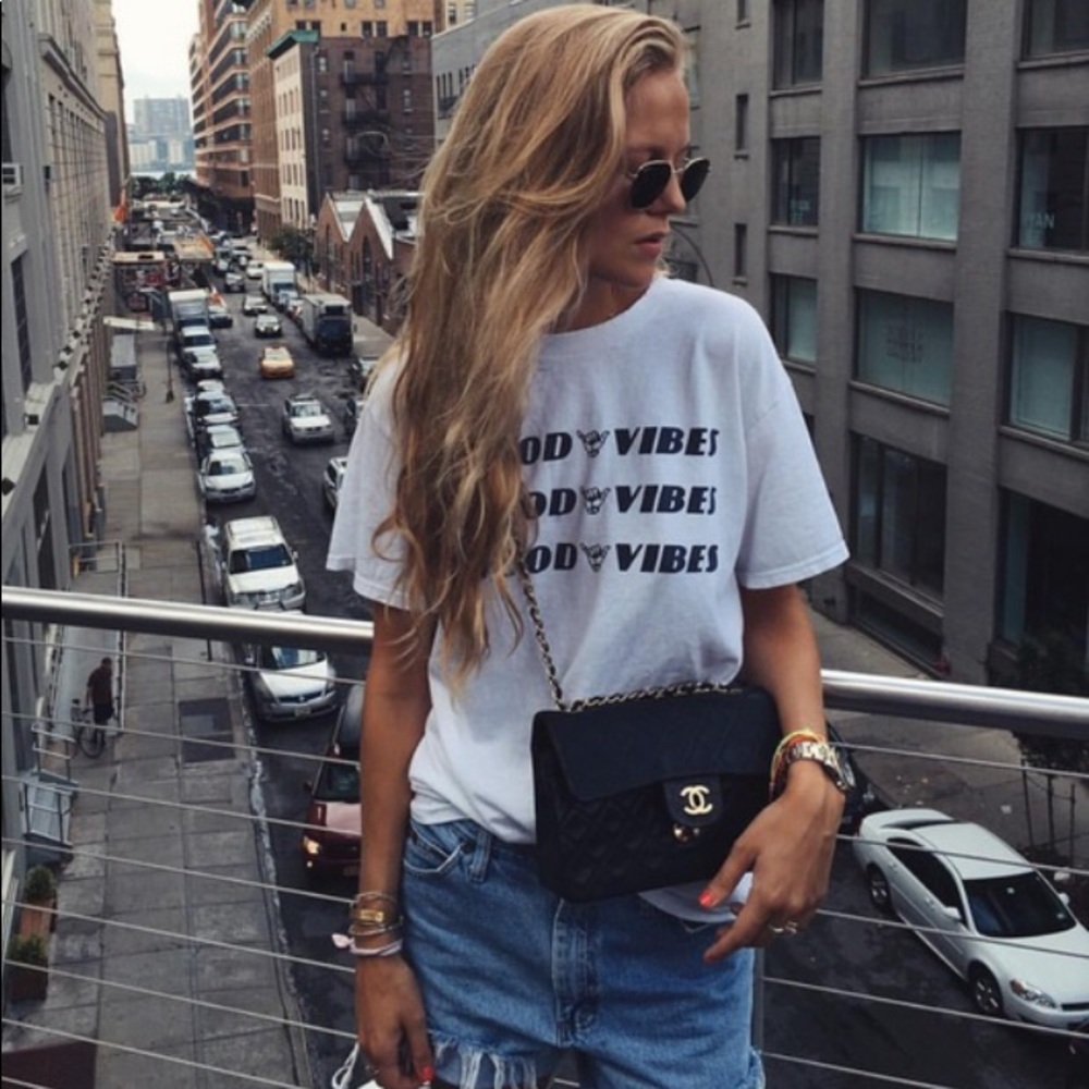 BNWOT brandy good vibes ombré tee