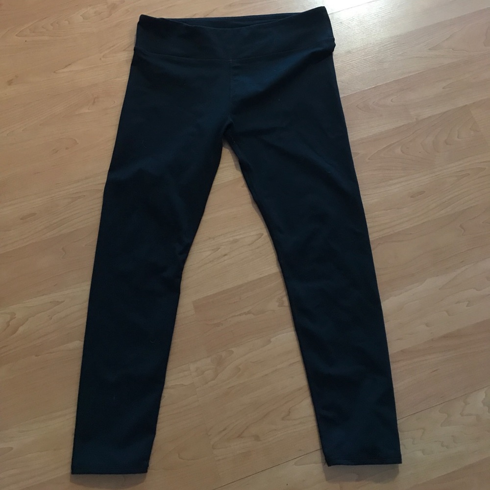 Fabletics full length black leggings! Barely used!