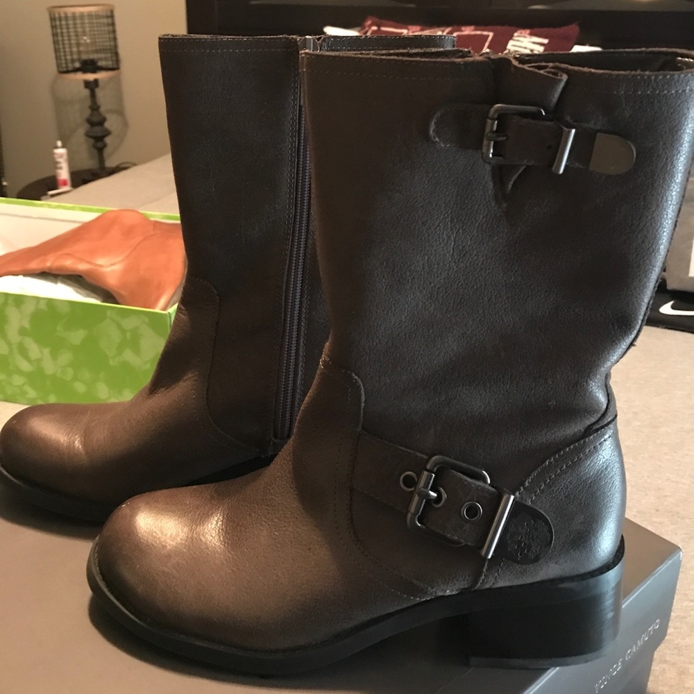 Vince camuto boots. Size 8