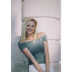 Meet your Posher, Hailey