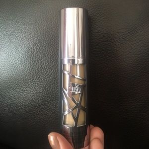 Urban Decay All Nighter Foundation in 5.0