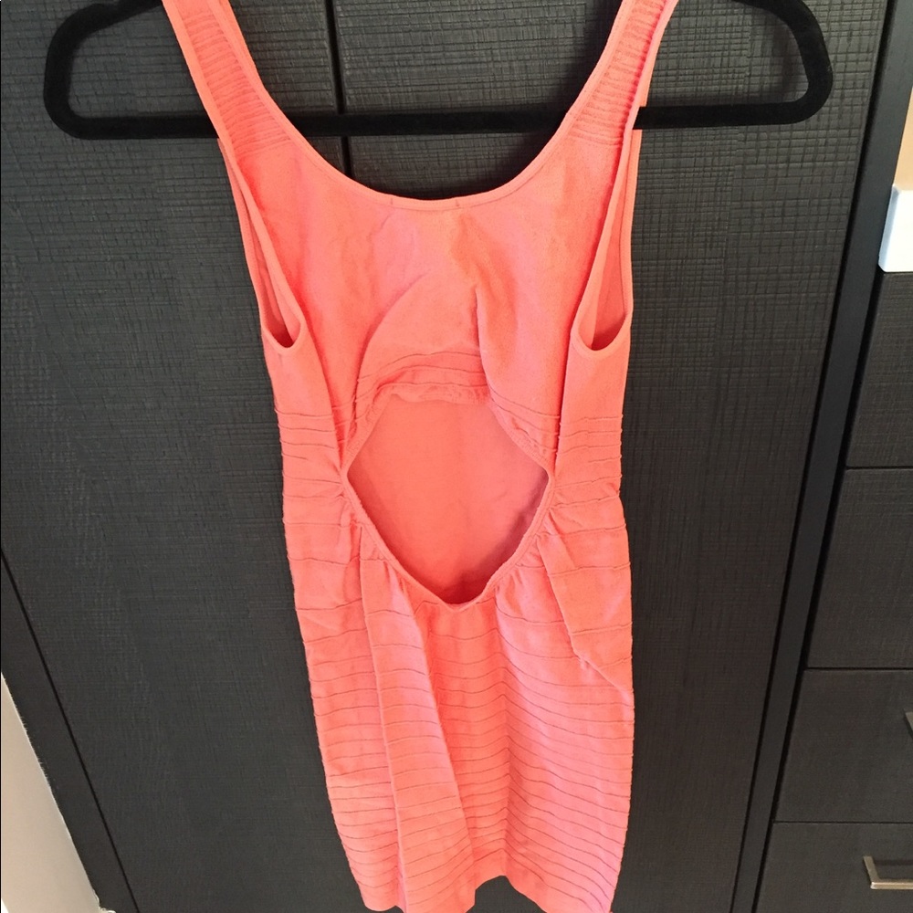 Bebe bodycon peach dress
