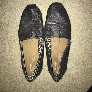 Size 8 TOMS, great condition, barely worn