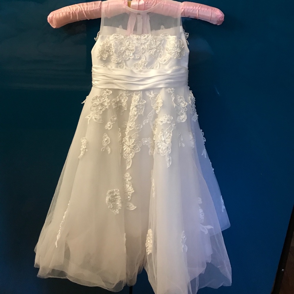 Toddler girls fancy dress/flower girl dress