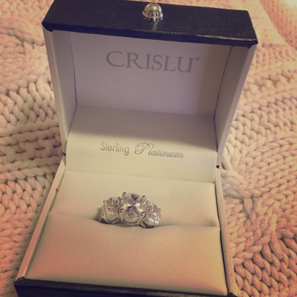 5.5 Carat CRISLU