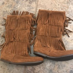 Minnetonka Fringe boots