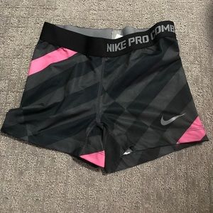 Nike pro combat