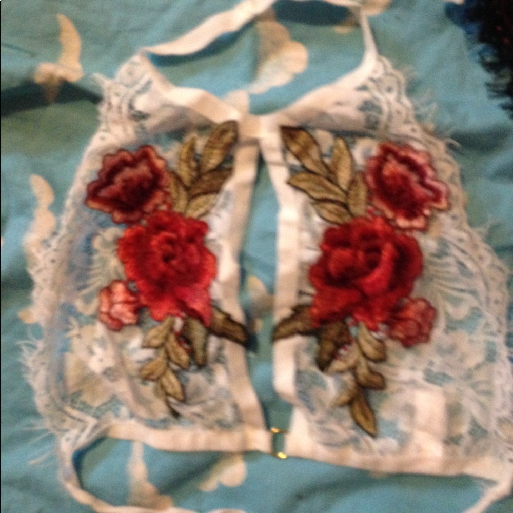 🔥CLEARANCE🔥Lacy floral bra🔥