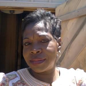 Meet your Posher, Carla