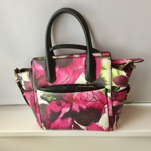 🌺Reed Purse🌺Never Used.