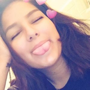 Meet your Posher, Macey