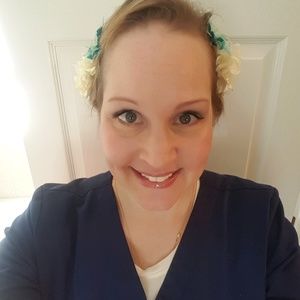 Meet your Posher, Pamela