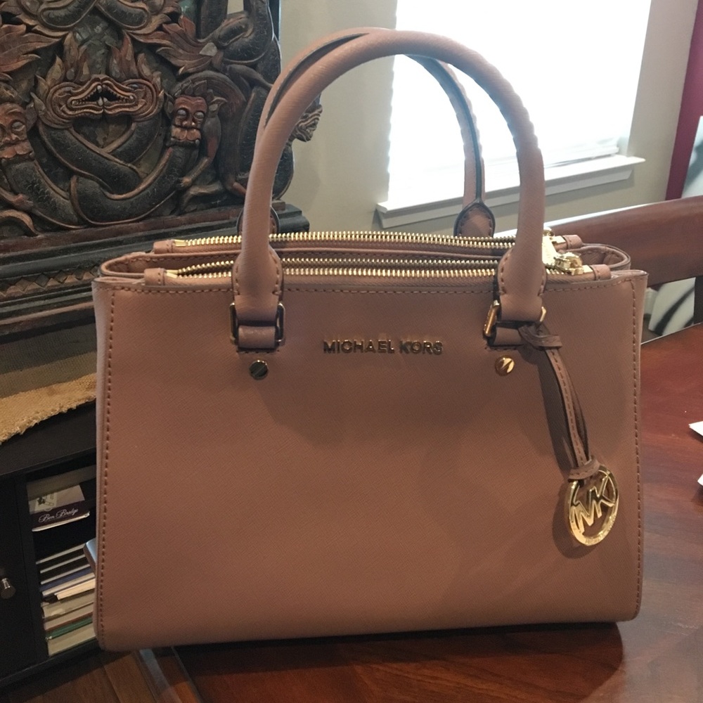 Michael Kors saffiano satchel