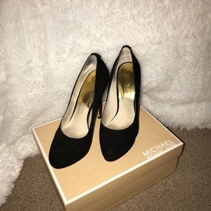 Black Suede Michael Kors Pumps