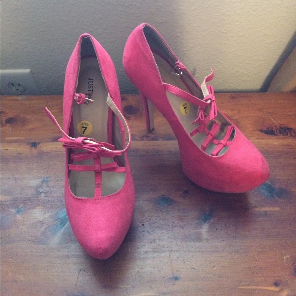 Hot pink pumps