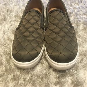 Women's Reese Nylon Slip On Sneakers - Mossimo