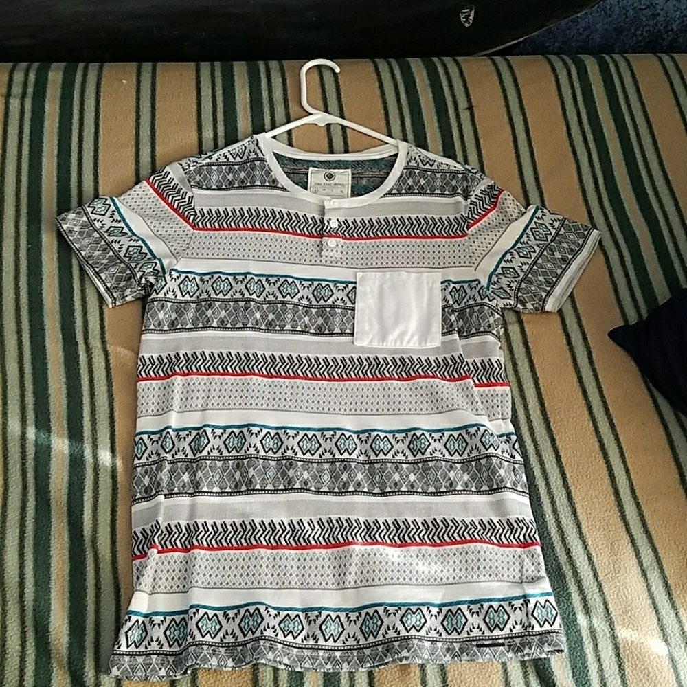 Pacsun "on the byas" tee