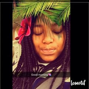 Meet your Posher, Nyla