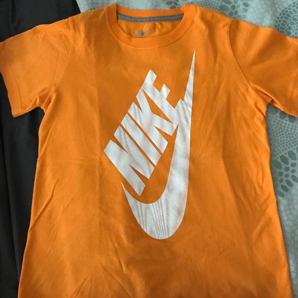 Boy’s Nike Tee Shirt