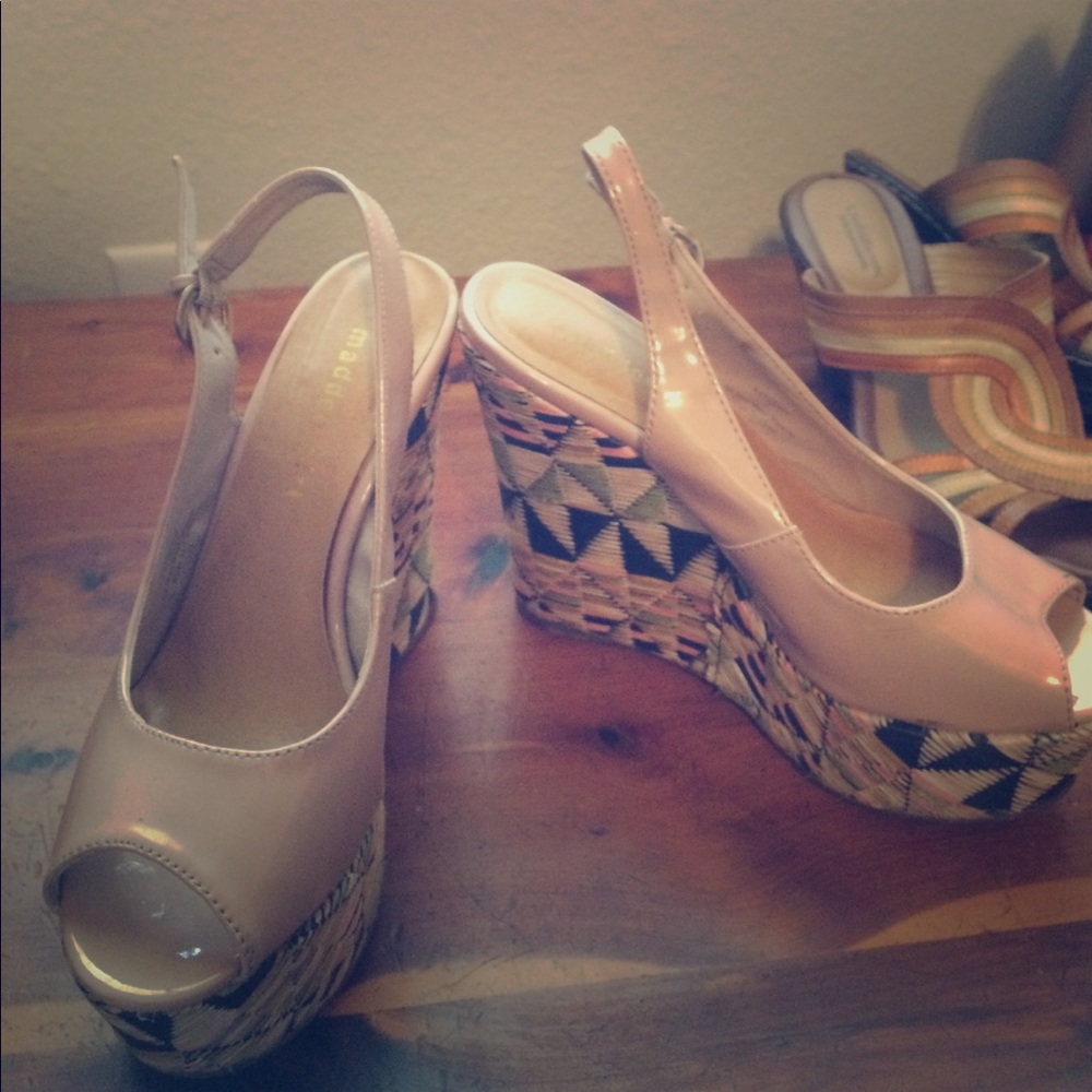 Super hot wedges from madden girl