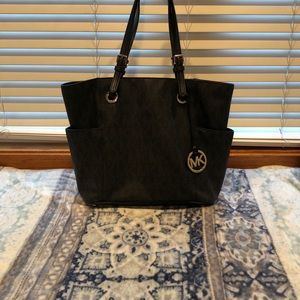 Michael Kors Tote