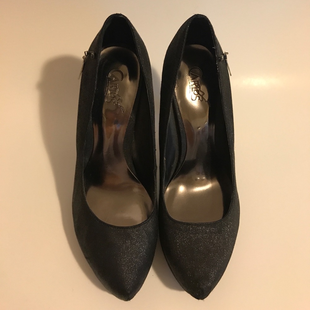 Carlos Santana black pumps